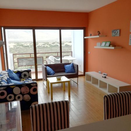 Surfhouse Hostel Famara テギセ エクステリア 写真