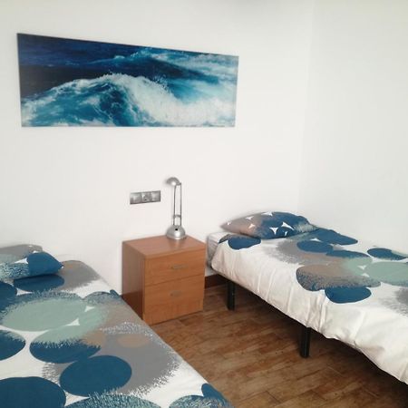 Surfhouse Hostel Famara テギセ エクステリア 写真
