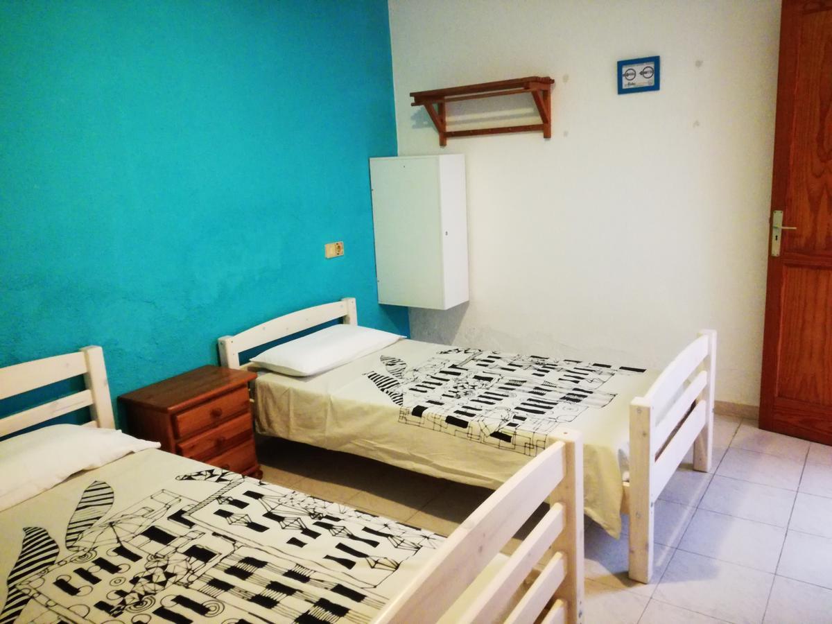 Surfhouse Hostel Famara テギセ エクステリア 写真