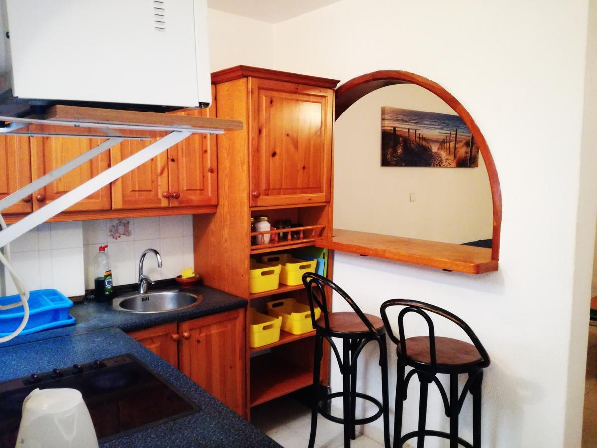 Surfhouse Hostel Famara テギセ エクステリア 写真