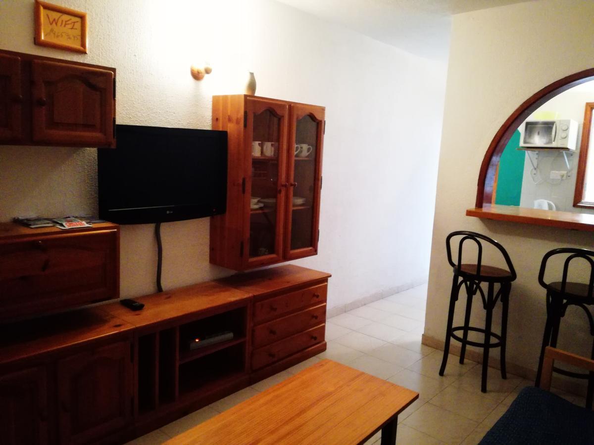 Surfhouse Hostel Famara テギセ エクステリア 写真