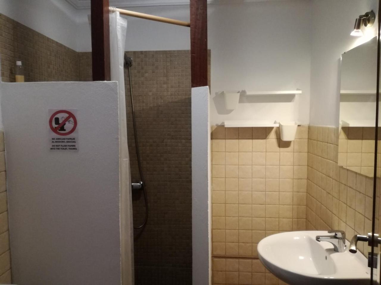Surfhouse Hostel Famara テギセ エクステリア 写真